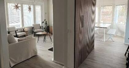 Winter Wonderland Home – Cozy Villa with Sauna, Hot Tub & Garden in Rovaniemi