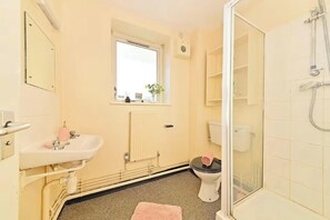 Einzelzimmer, Nichtraucher, Gemeinschaftsbad | Badezimmer