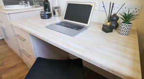 Single Room, Non Smoking, Shared Bathroom | Interior - Students Only St. Andrews Gardens (Liverpool)