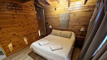 Hytte – panorama, resort-utsikt | Safe på rommet, blendingsgardiner, wi-fi (inkludert) og sengetøy