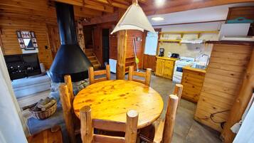 Design Cabin, Resort View | Dining