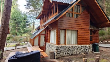 Cabana design, vista para o resort | Opções para refeição ao ar livre