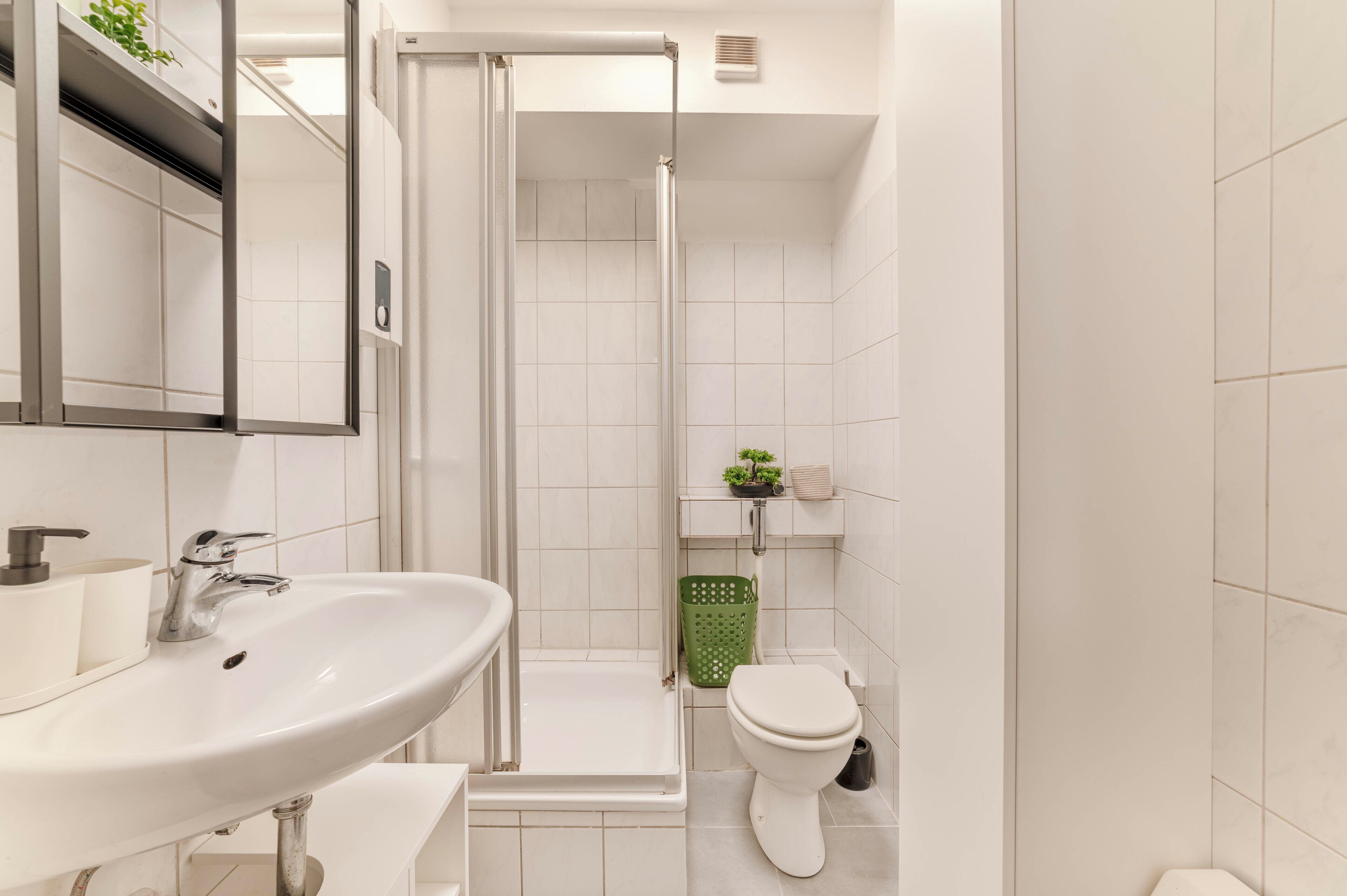 Handtücher, Seife, Toilettenpapier