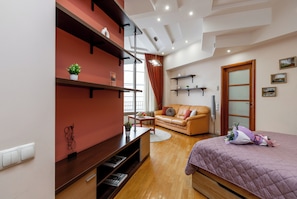 Deluxe Apartment, Non Smoking, Courtyard View | Hypo-allergenic bedding, iron/ironing board, free WiFi, bed sheets - 3-room apart near the shopping center (Minsk)