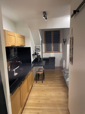 Private kitchen - Vrbo Property (Barcelonnette)