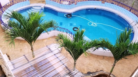 Outdoor pool. Adonai Resort Voi