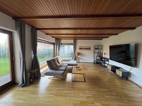 Large vacation home near Hamburg (45 min) - 200 m² - garden - 7 pers.