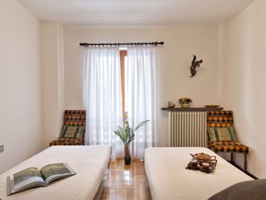 Iron/ironing board, WiFi, bed sheets - Casa Adele, perfect stay in Bormio (Bormio)
