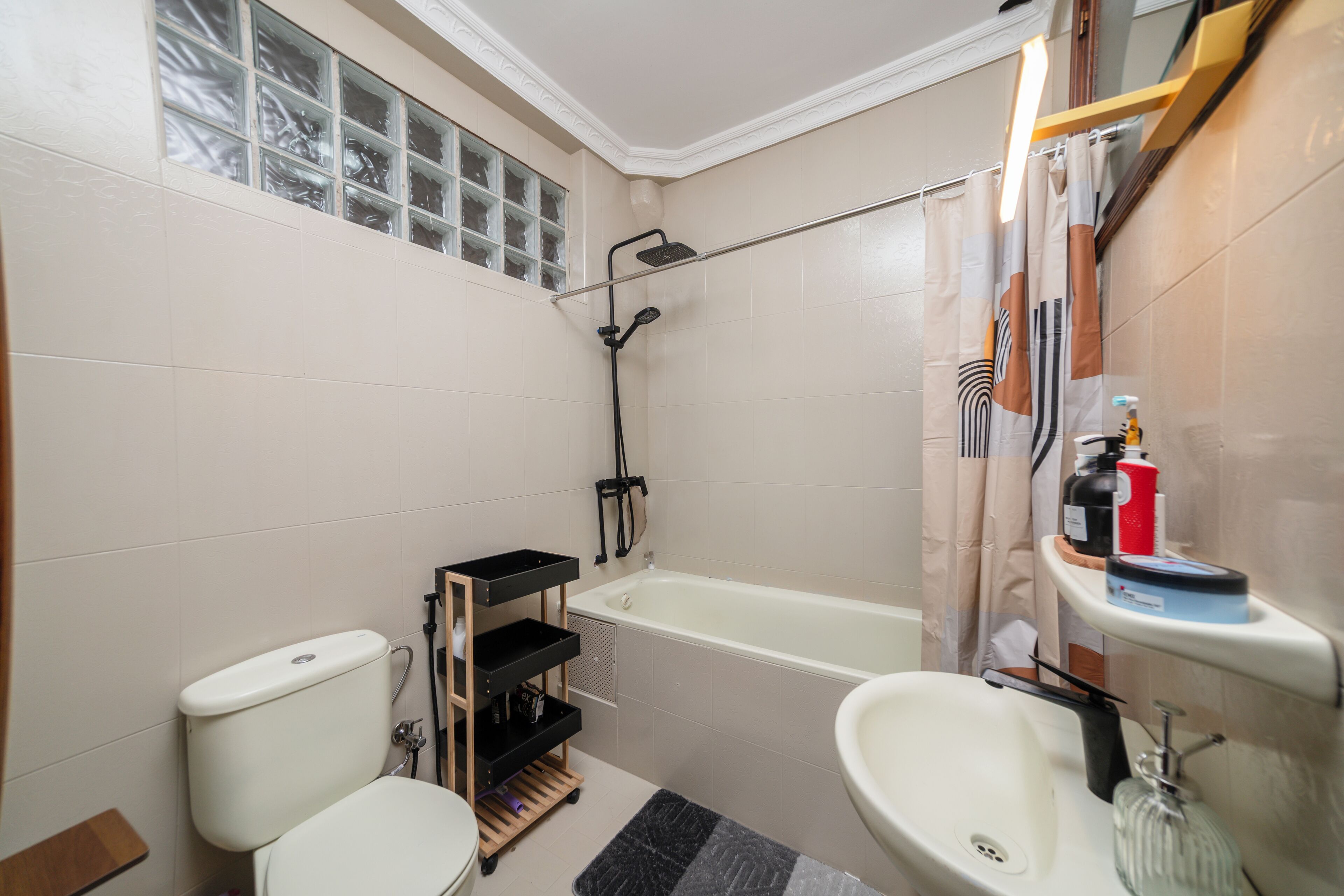 Towels, toilet paper