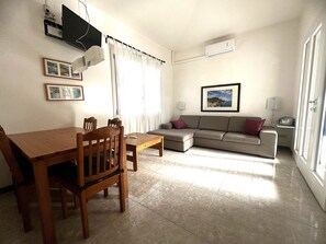 Villa, 3 Bedrooms, Patio, Garden View | Living room - Relaxing Family Villa Near the sea (San Michele al Tagliamento)