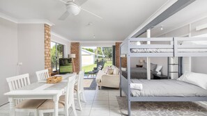 Interior - Port View on the Peninsula (Lemon Tree Passage)