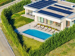 Exterior - Luxury Villa Miracle – wellness, pool, gym (Nova Vas)