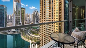 Leilighet | Utsikt fra balkong