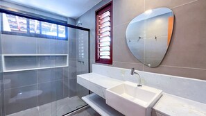 Bungalow | Kamar mandi | Perlengkapan mandi gratis