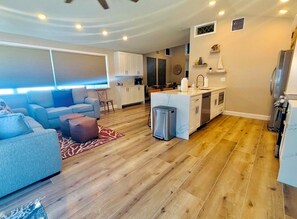 Smart TV, video games - 3 min walk to beach/Heated Pool/Games/Kids area (Clearwater Beach)