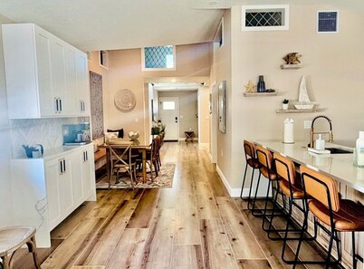 3 min walk to beach/Heated Pool/Games/Kids area