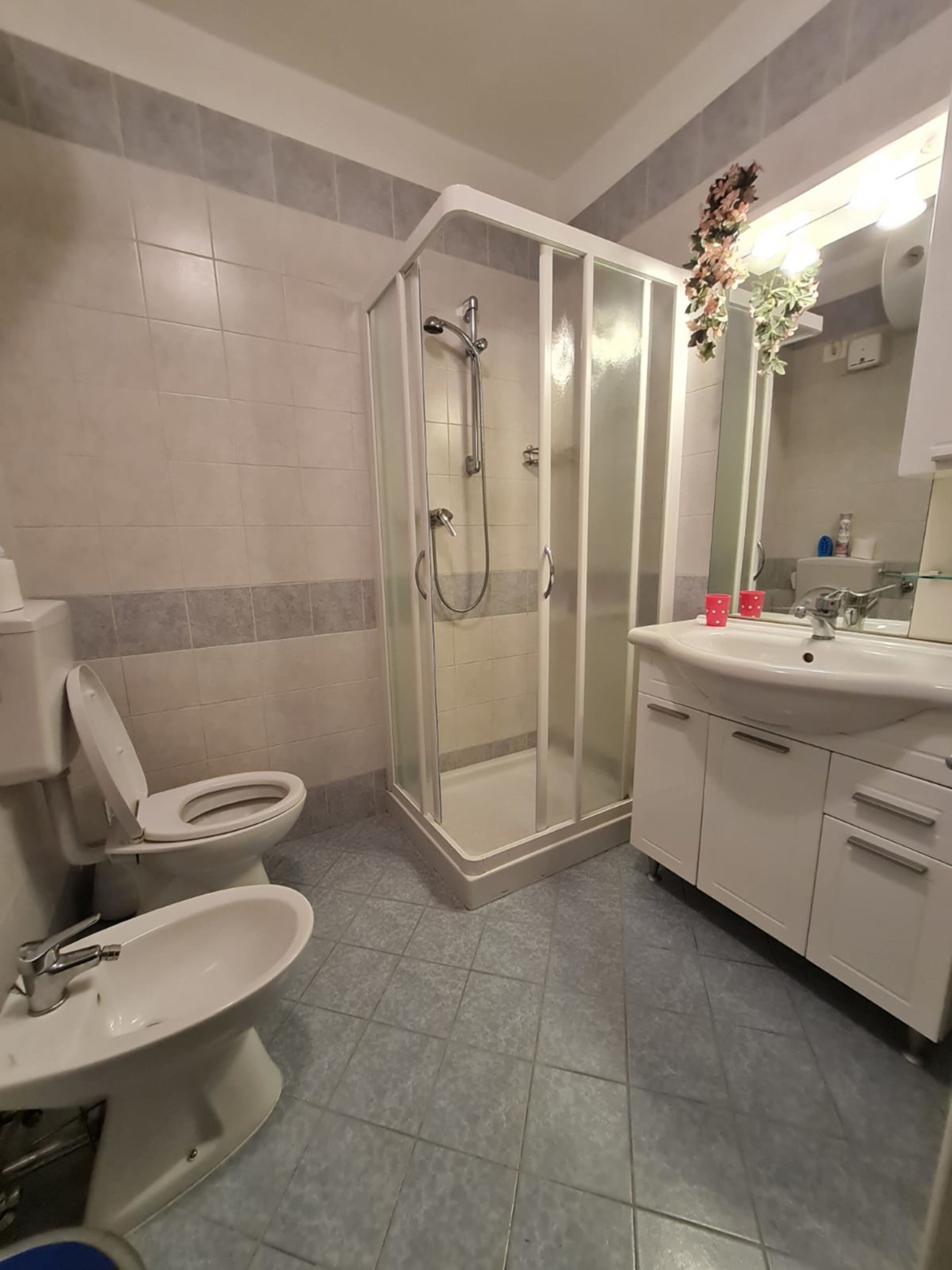 Departamento, 1 habitación, patio, vista al jardín | Baño