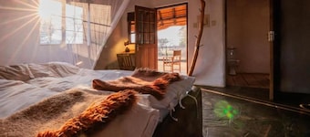 Eningu Kalahari Lodge cc