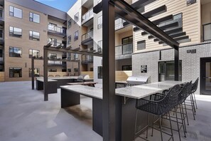 Grillaus-/piknikalue