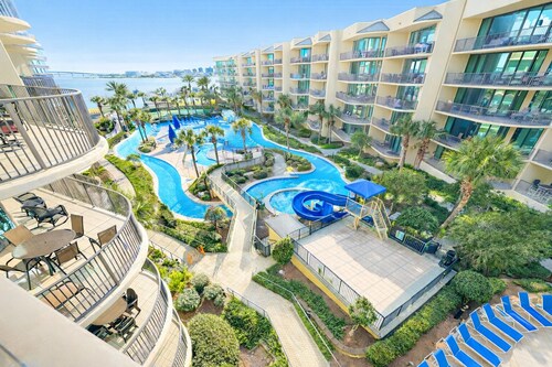 Phoenix On The Bay #1425 - Stunning Views, Lazy River, Water Slide, Hot Tub, 2BR