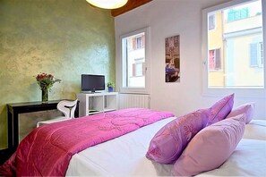 Iron/ironing board - Apartments Florence - San Gallo Suite I (Firenze)
