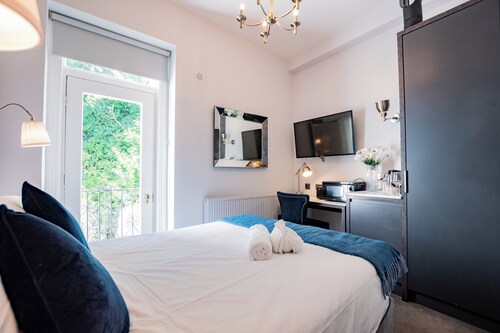 Howth Harbour Cosy Retreat