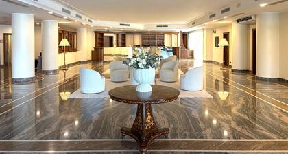 Naples Park Hotel