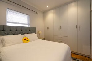 2 Schlafzimmer, Bügeleisen/Bügelbrett, WLAN, Bettwäsche