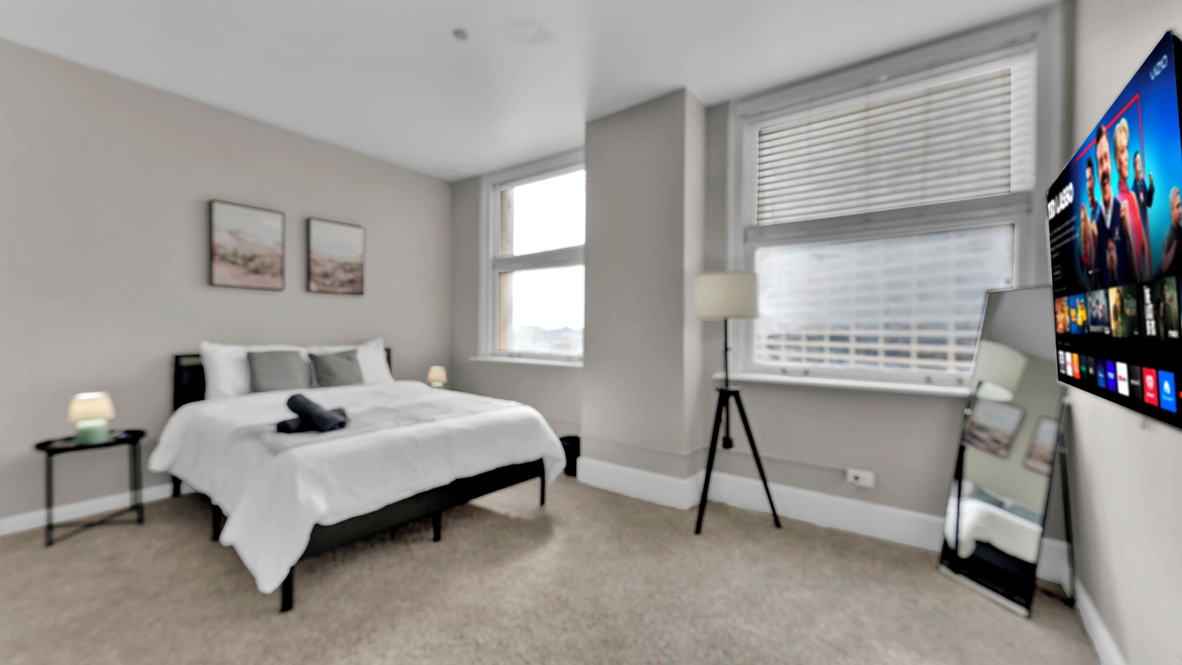 Iron/ironing board, WiFi, bed sheets