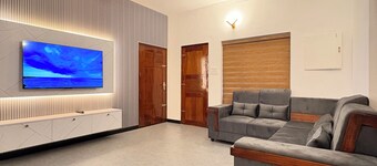 Lulu Mall Side Modern 2 BR  Ideal for Long & Short Stay