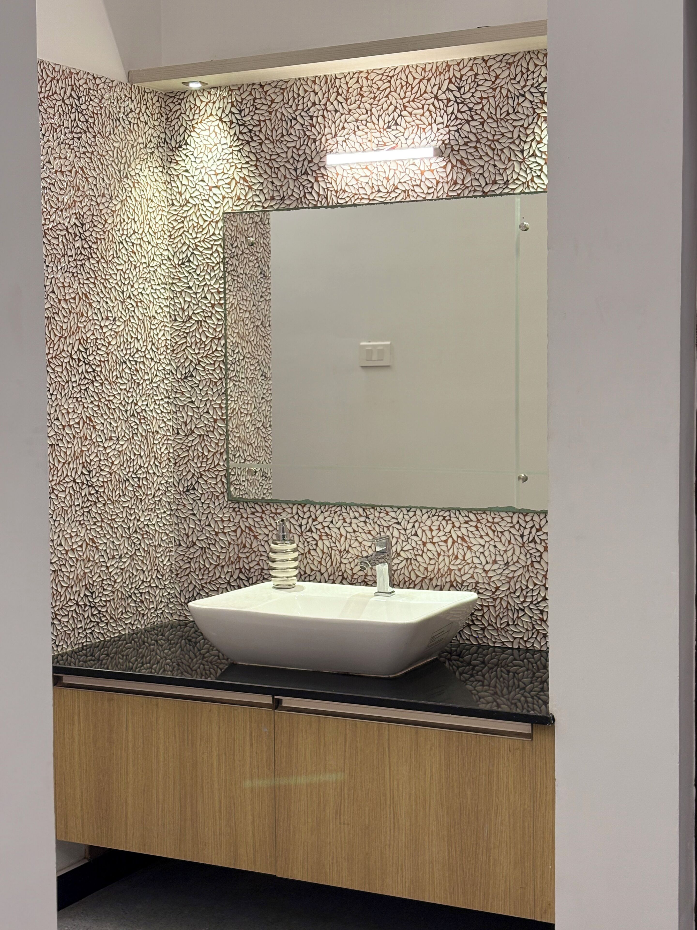 Dusche, Handtücher, Seife, Toilettenpapier