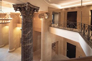 Interior - Landing Apartments near Connecticut State Capitol (Hartford)