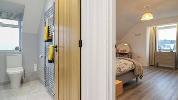 1 bedroom, individually decorated, individually furnished, free WiFi