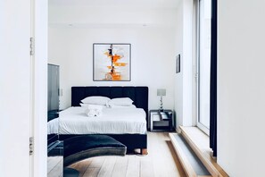 Fer et planche à repasser, Wi-Fi, draps fournis