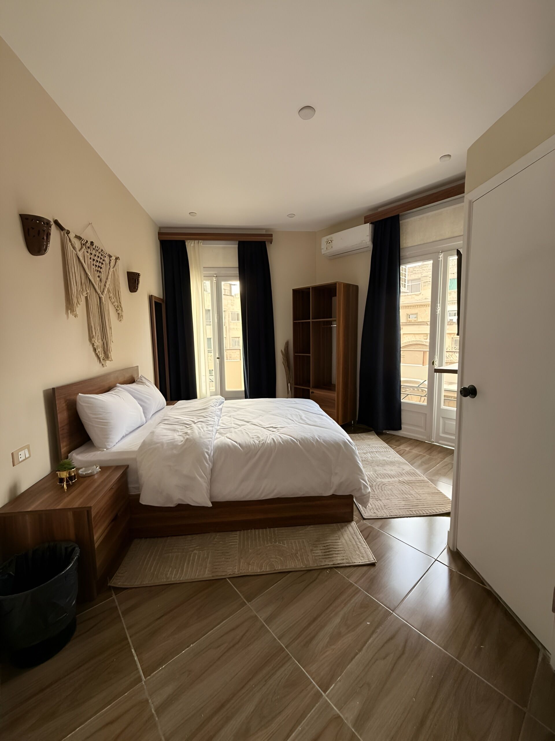 Strykejern/-brett og wi-fi (inkludert)