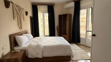 Strykejern/-brett og wi-fi (inkludert)