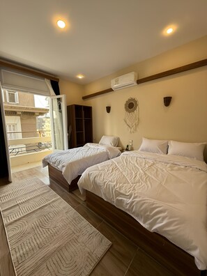 Bügeleisen/Bügelbrett, kostenloses WLAN