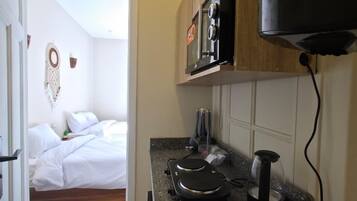 Suite Studio Luxe | Fer et planche à repasser, Wi-Fi gratuit