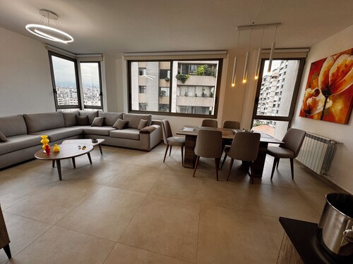 Perfect 2-bedroom apartment with AC in cool Sin El Fil