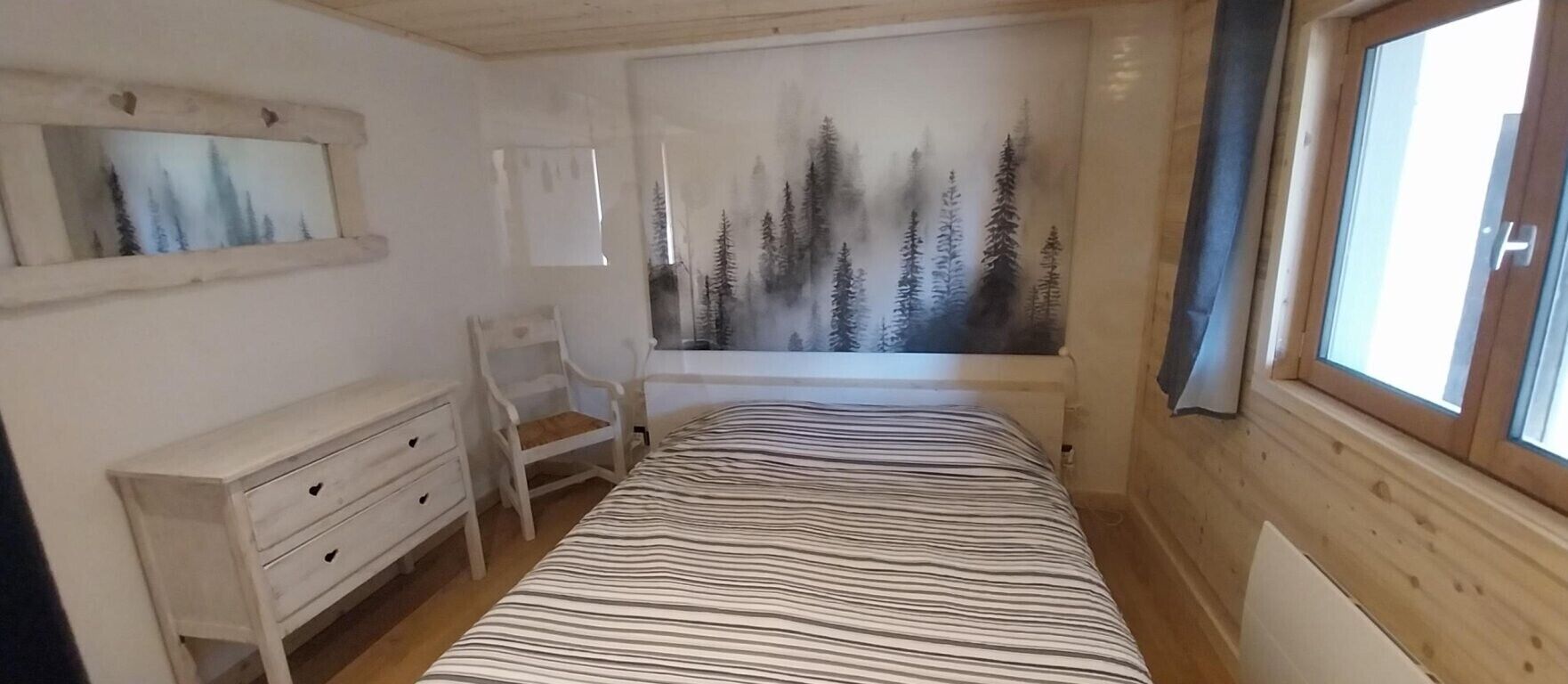 Ferros/tábuas de passar roupa, Wi-Fi, roupa de cama