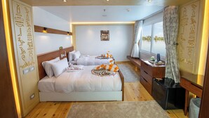 Cabana luxo, ar-condicionado, vista para o rio