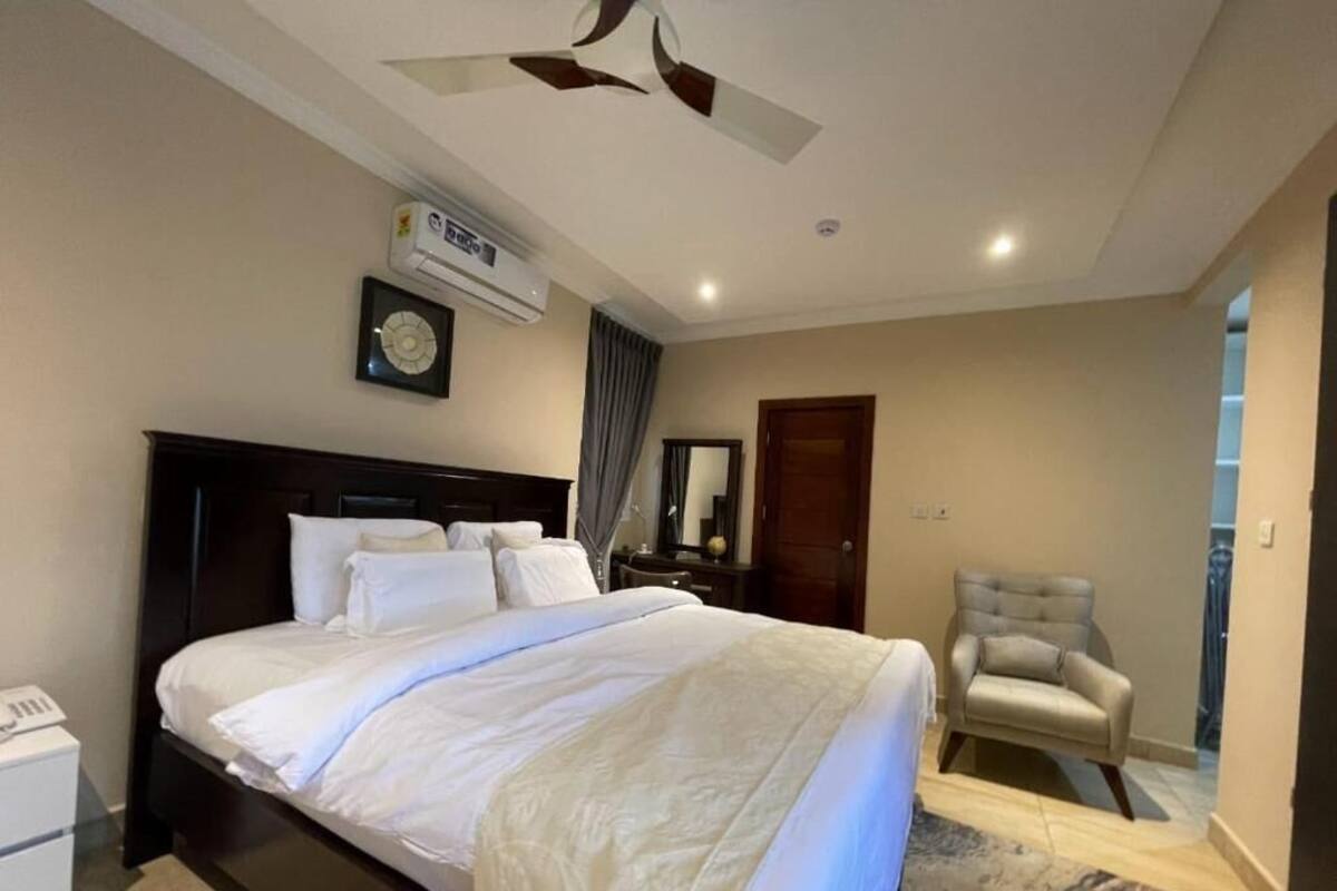 Deluxe-enkeltværelse - balkon | Strygejern/strygebræt, gratis Wi-Fi