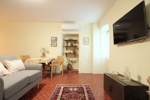 Living area - Duplex Eva (L'Île-Rousse)