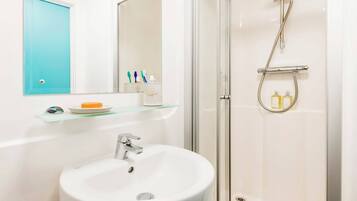 Studio, Non Smoking | Bathroom