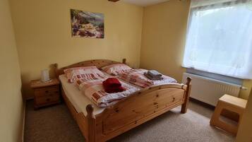 Bügeleisen/Bügelbrett, WLAN, Bettwäsche