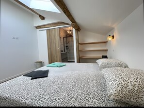 3 bedrooms, iron/ironing board, WiFi - Cottage in the Basque Mountains with View, Wi-Fi and Air Conditioning (Ossès)