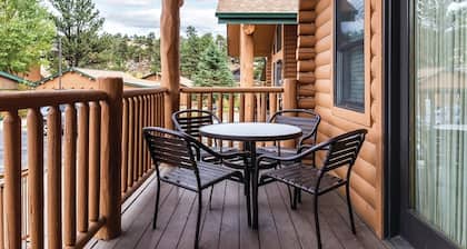 Worldmark Estes Park - 2 Bedroom Queen
