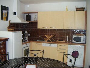 Private kitchen - GITE U BUGNU (Vico)