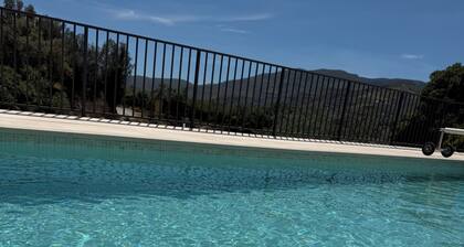 CASA LA PERLA