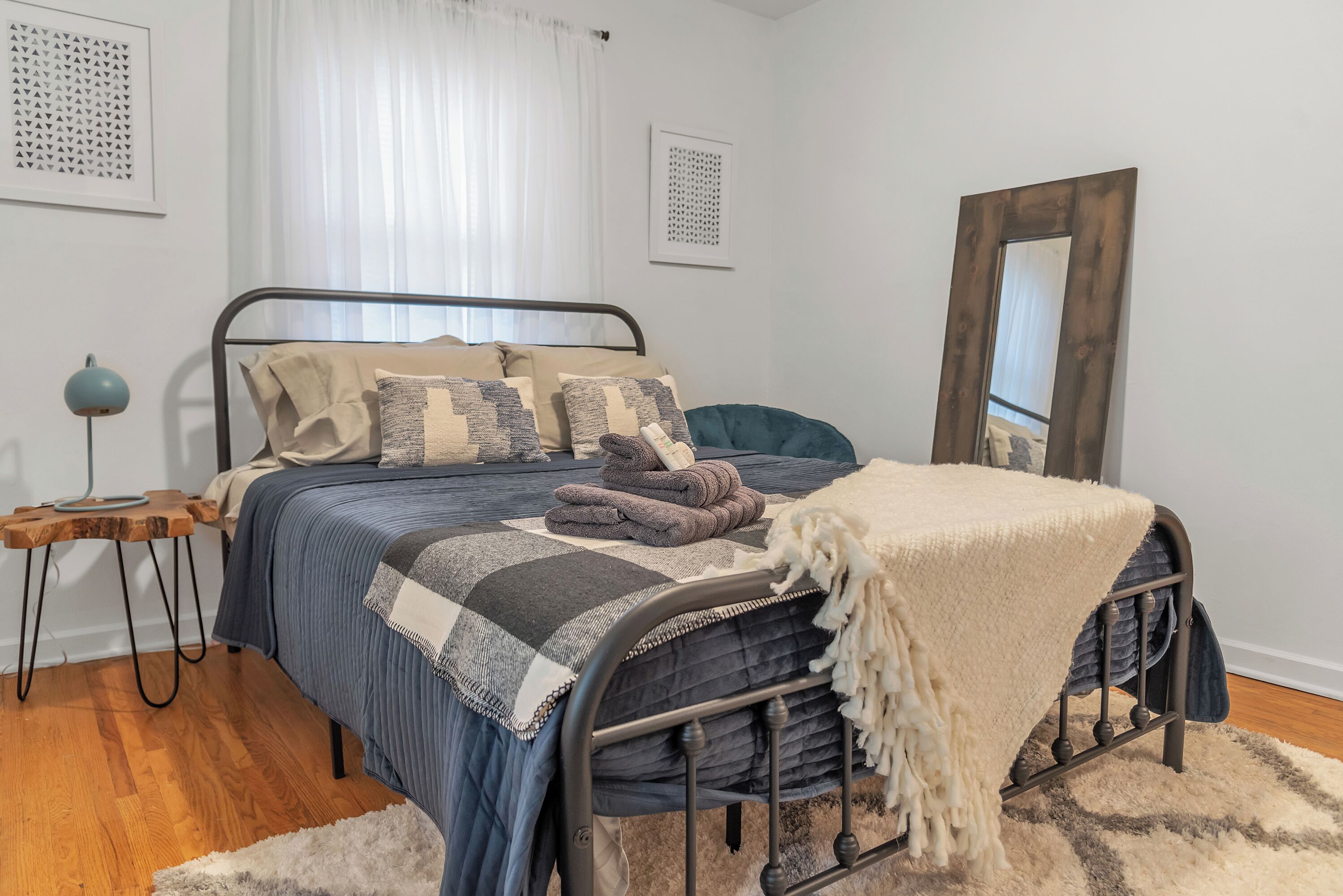 2 bedrooms, WiFi, bed sheets